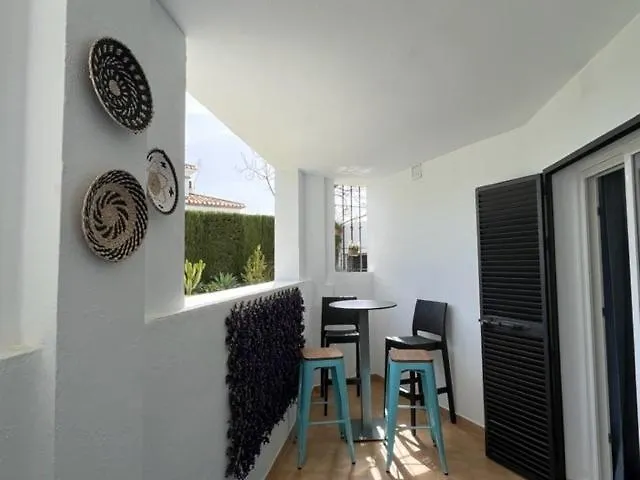 A Terrace With Sea View, 2 Bedrooms Apartment In Benalmadena